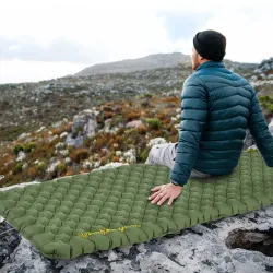 NATUREHIKE Ultralekki materac dmuchany do biwakowania i wędrówek z plecakiem